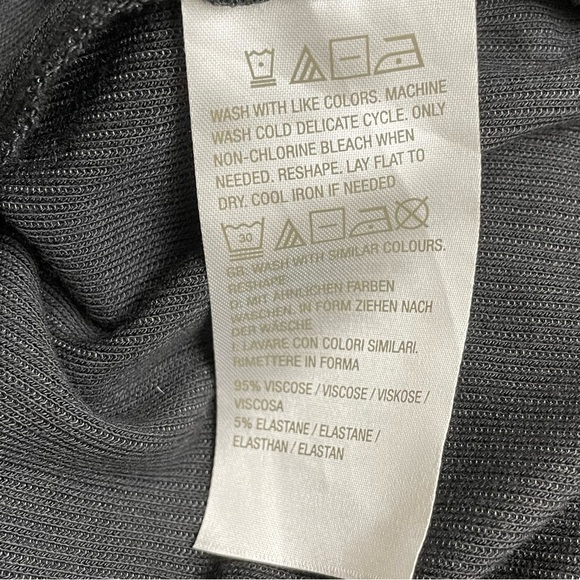 QVC Studio Park x Courtney Khondabi fitted ribbed turtleneck - Picture 4 of 9